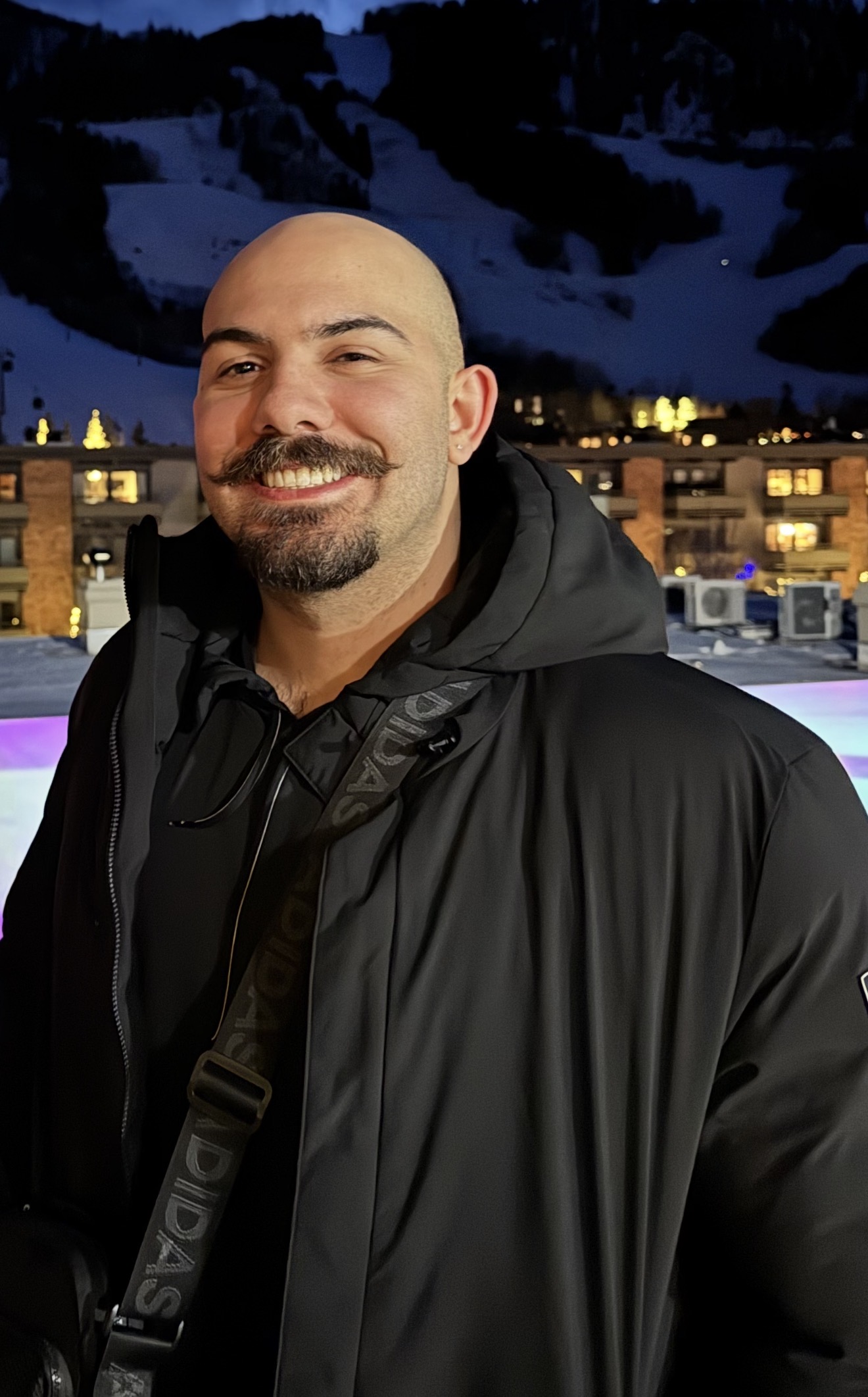 Enrique Bruza